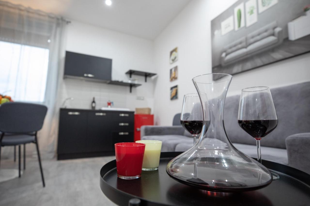 Napolidays Toledo Apartment By Dimorra Exterior foto