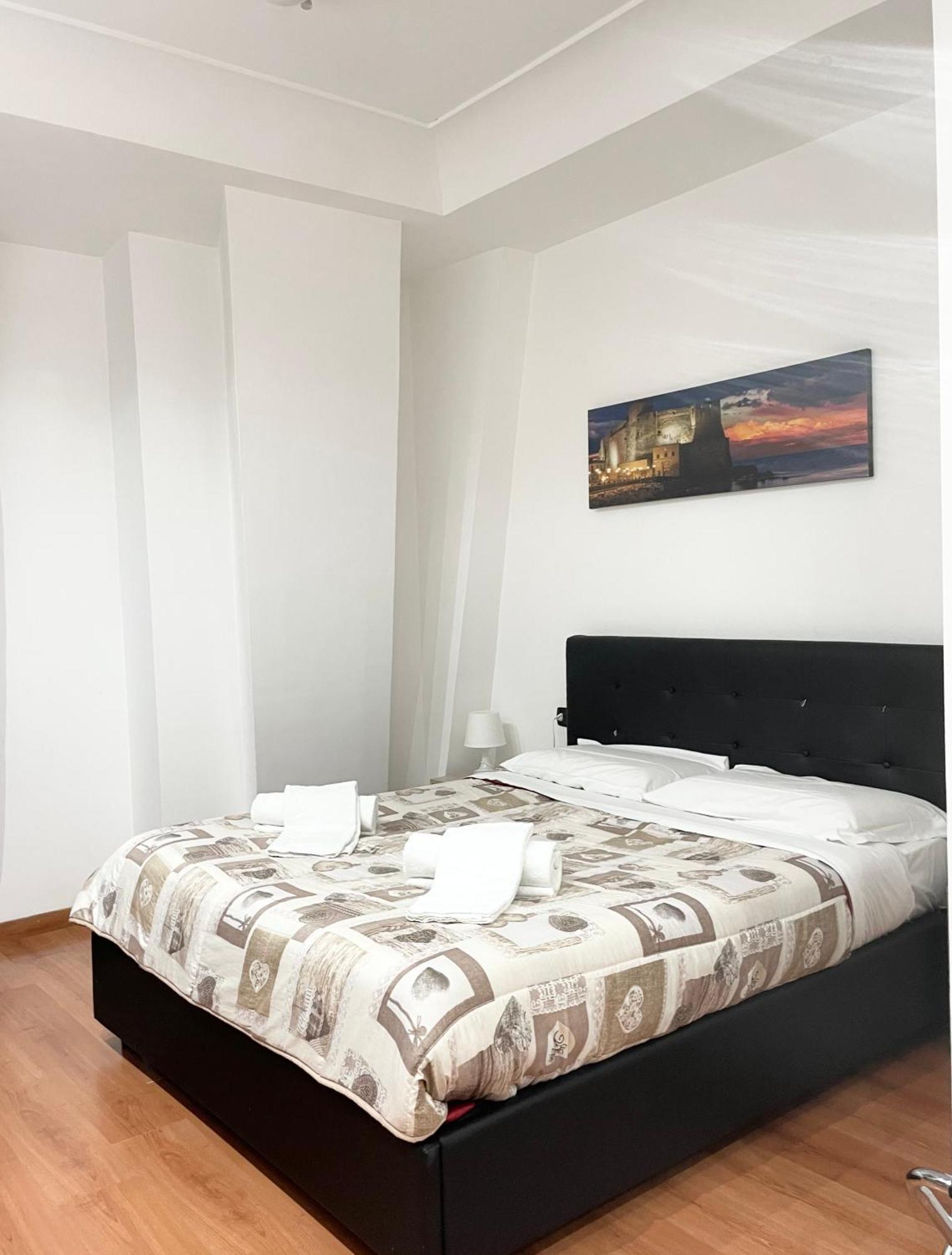 Napolidays Toledo Apartment By Dimorra Exterior foto